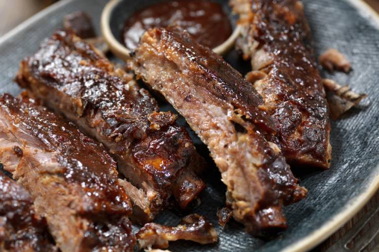 ribs on a plate